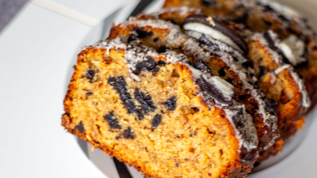 cookies and cream banana bread on plate